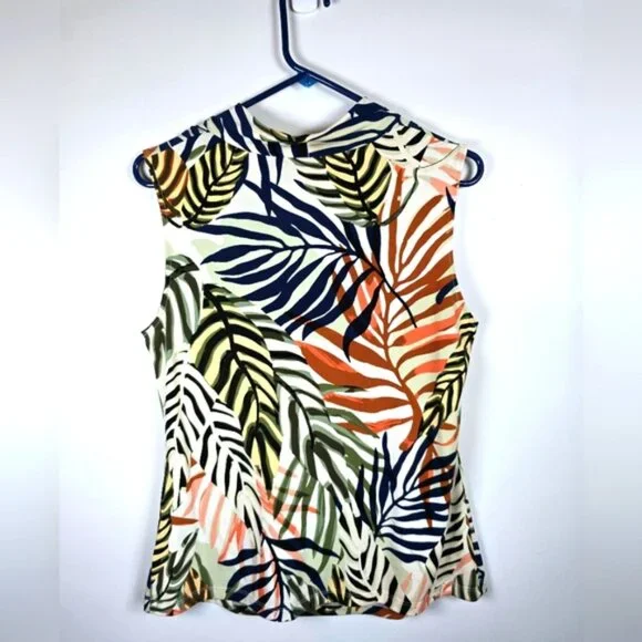 Tahari Slouch Collared Sleeveless top - Picture 2 of 3